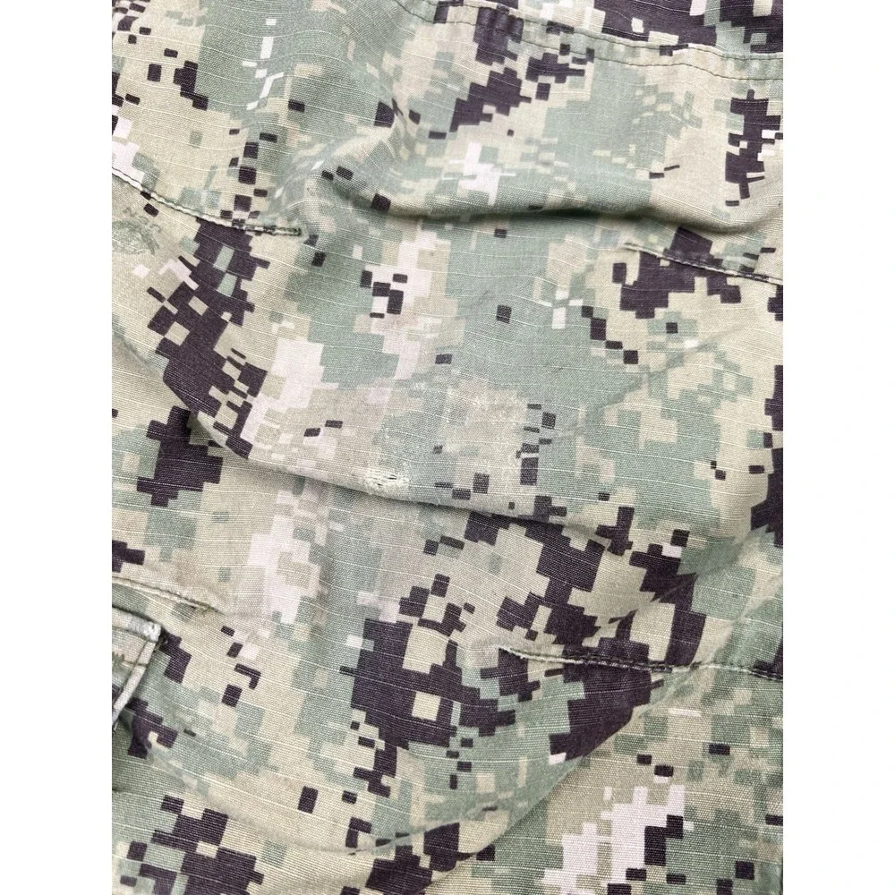 US Navy NWU Type III Trousers Small Short AOR2 Digital Camo USN Working Pants